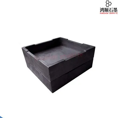 In che modo il campo termico in grafite garantisce il riscaldamento uniforme del vetro?